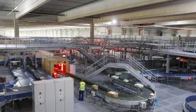 branche_logistik Obertshausen, 06-2016
Paketzentrum XXL, 63179 Obertshausen
Deutsche Post DHL
(c) Deutsche Post DHL/Bernd Georg